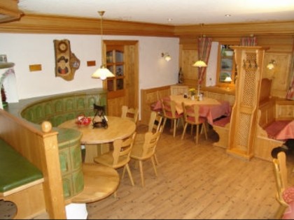 Foto: Adler - Pelzm&amp;uuml;hle