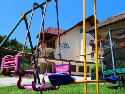 Foto: Adler - Pelzm&amp;uuml;hle